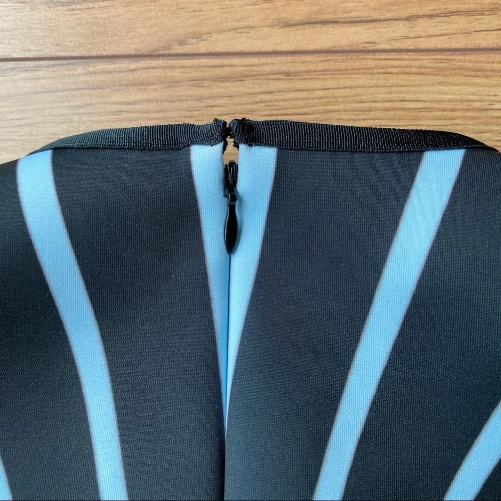 Geometric pattern crop top - Picture 4 of 16